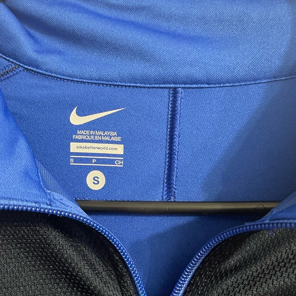Men’s Nike Full Zip Up Blue Black Jacket Small - Picture 5 of 5